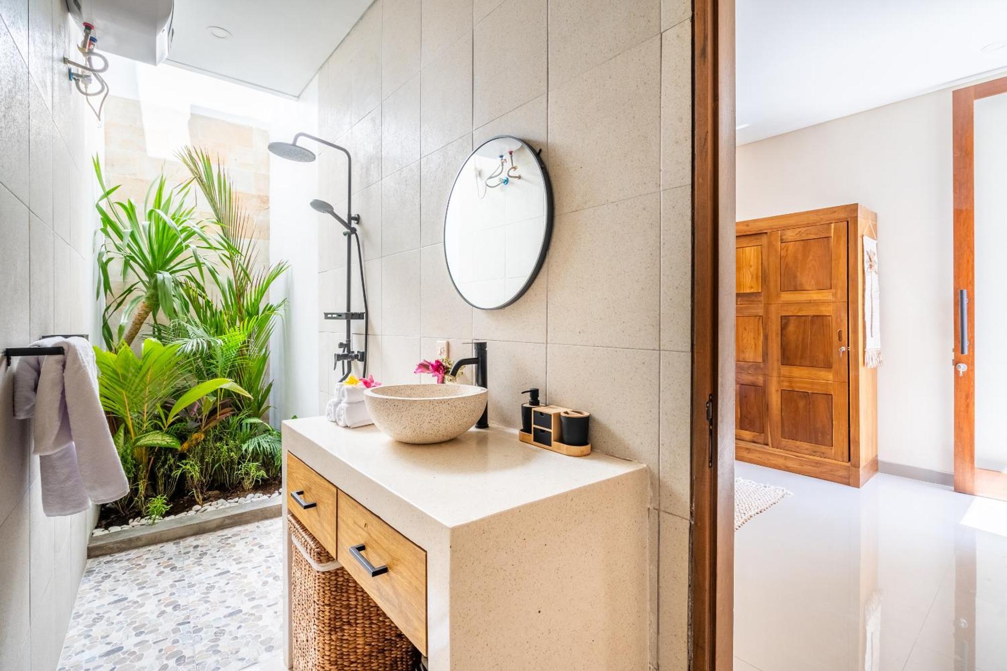 Luna - Sanur, Bali 3 Bed Modern Private With Swimming Pool